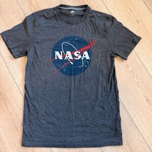 Old Navy Dark Gray NASA Graphic T-Shirt Size Small